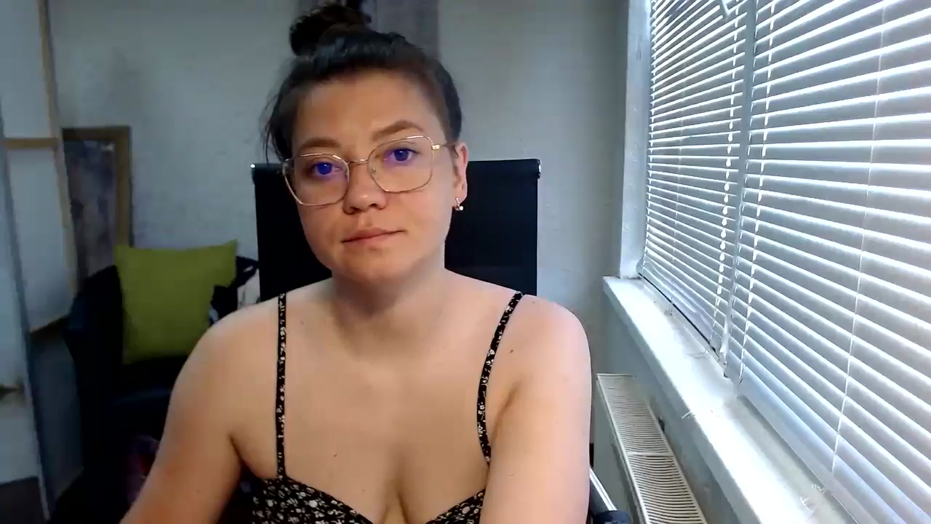 SweetArinaA video thumbnail