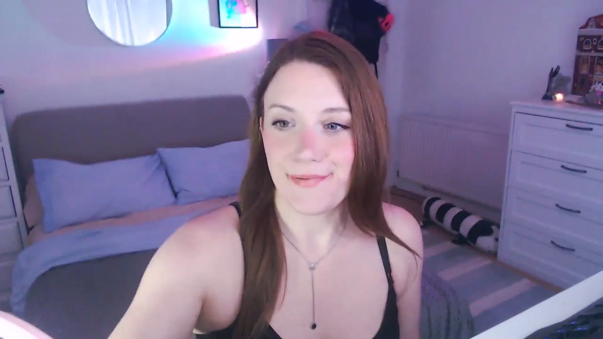 xDaisyx video thumbnail