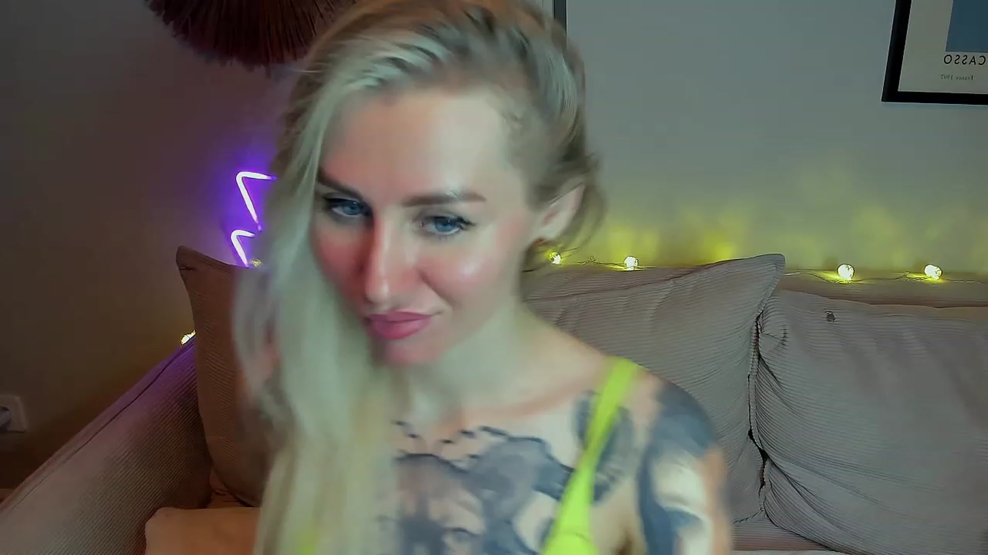 Alexa_Smithhh video thumbnail