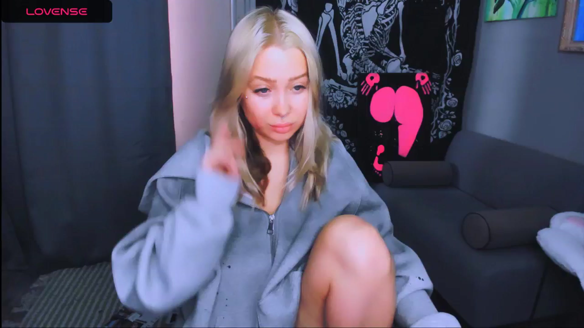 MonaLauu video thumbnail