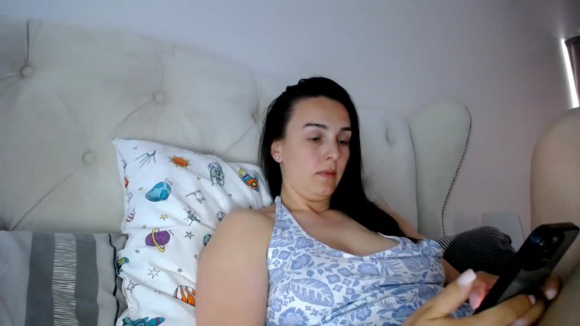 L_A_U video thumbnail