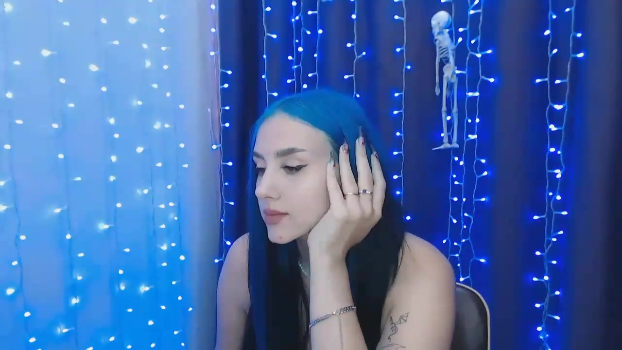 MiaPhaola video thumbnail