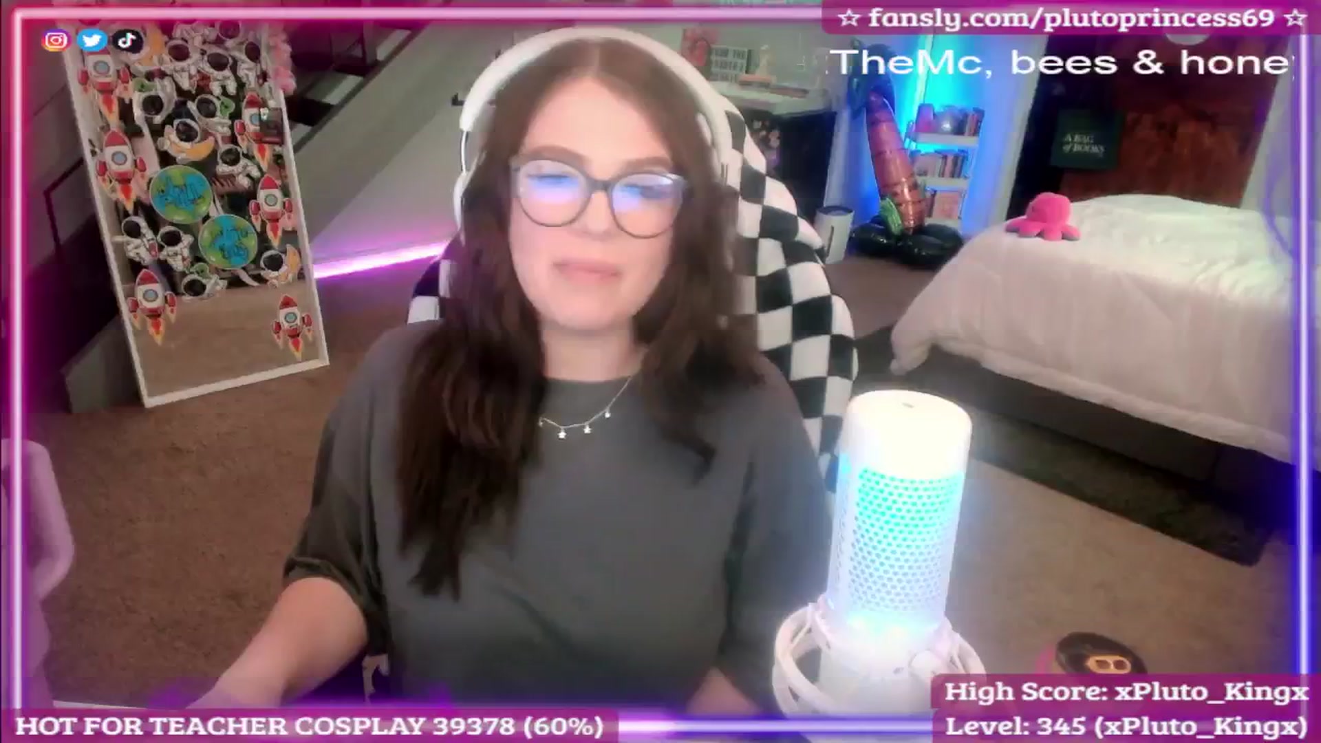 PlutoPrincess video thumbnail