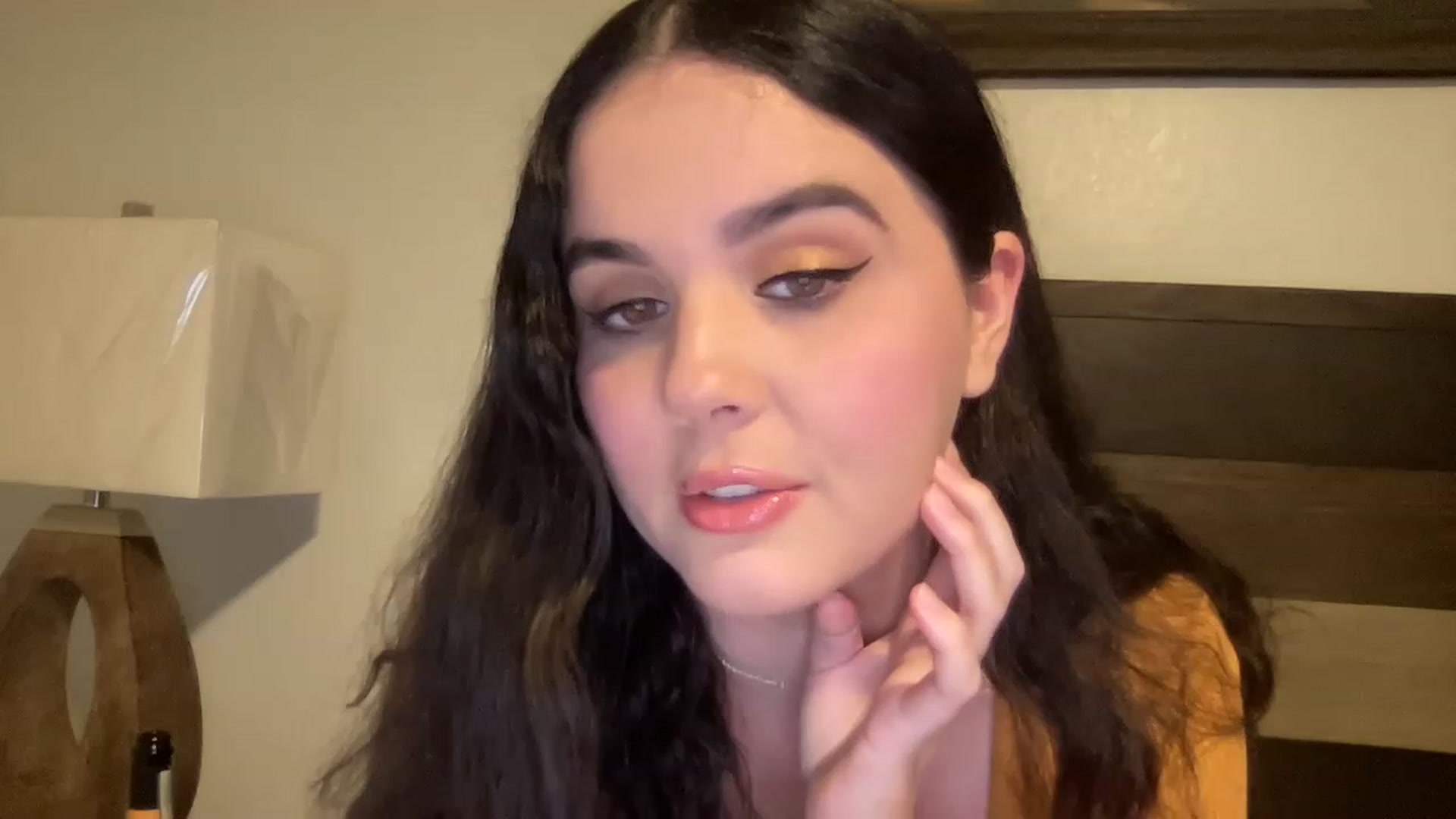 Giaislovely video thumbnail