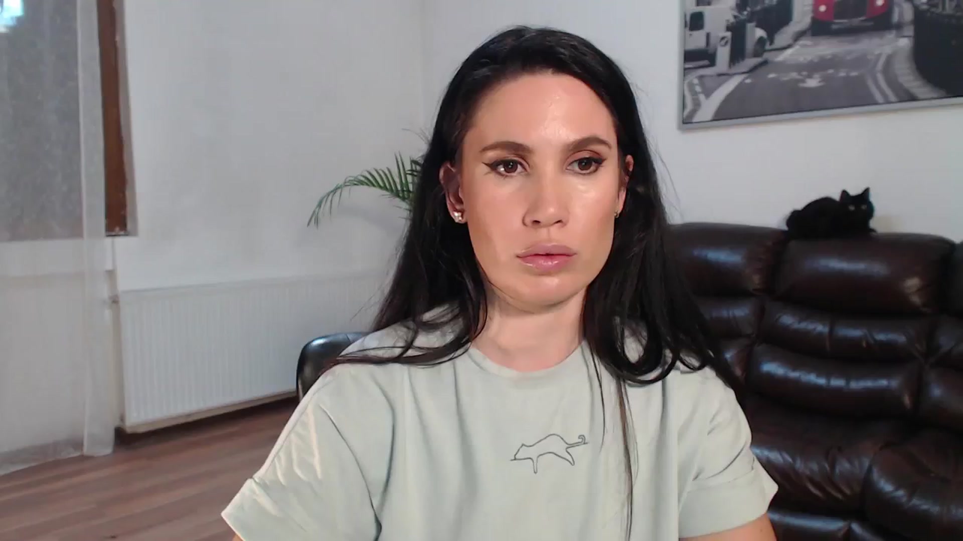 AlexisLuvv video thumbnail