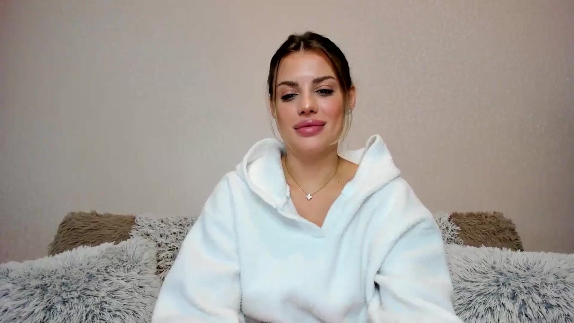 Adri_sweetie video thumbnail