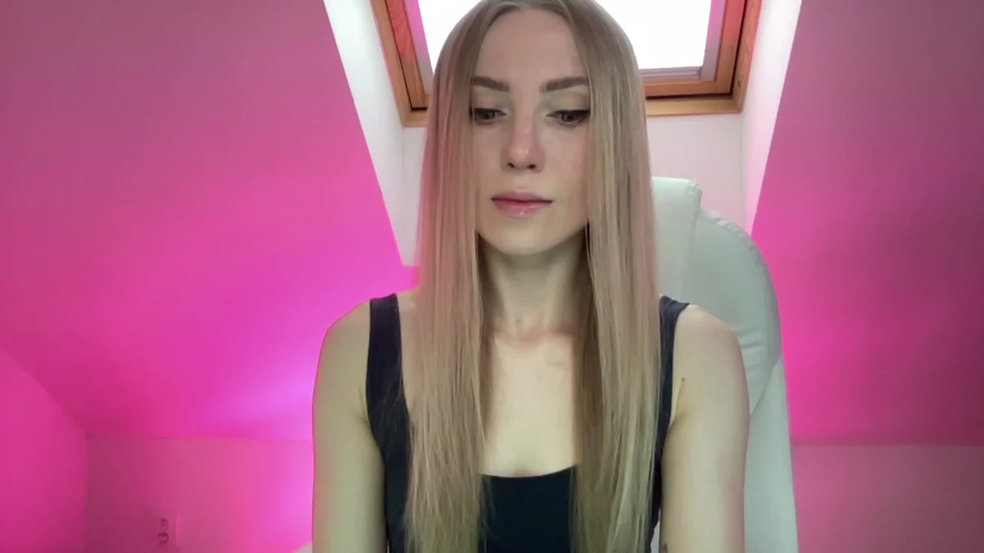 MagicElfie video thumbnail