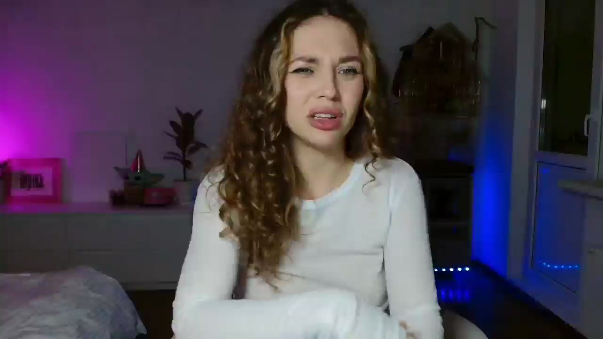 FunnyMinni video thumbnail