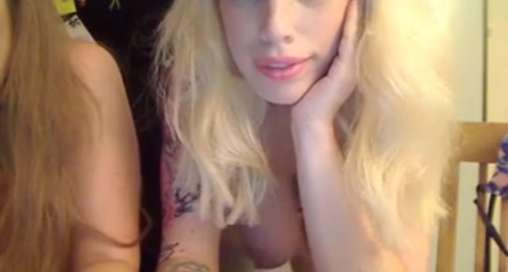 HollyWould_x video thumbnail
