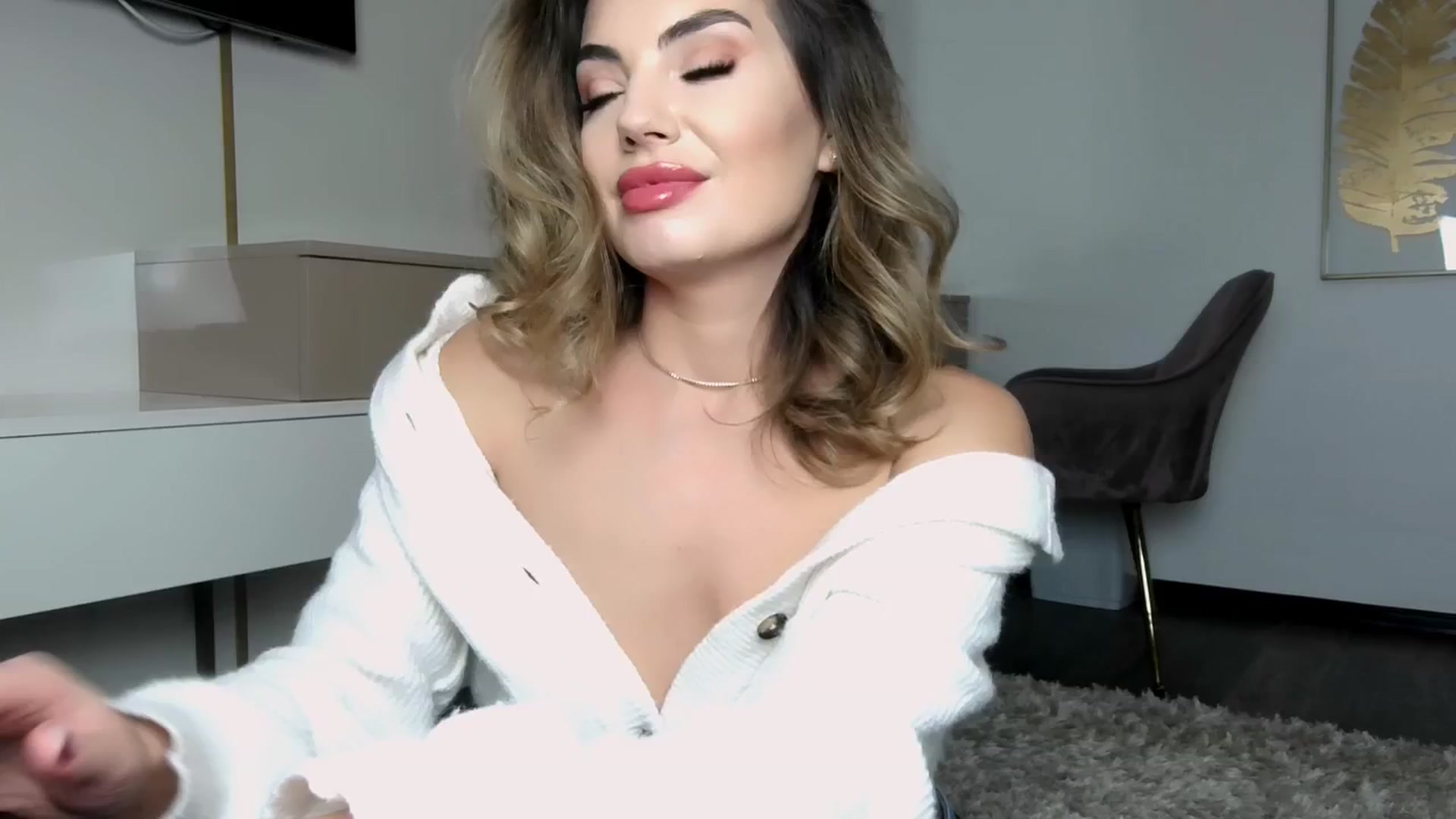UR_wet_DESIRE video thumbnail