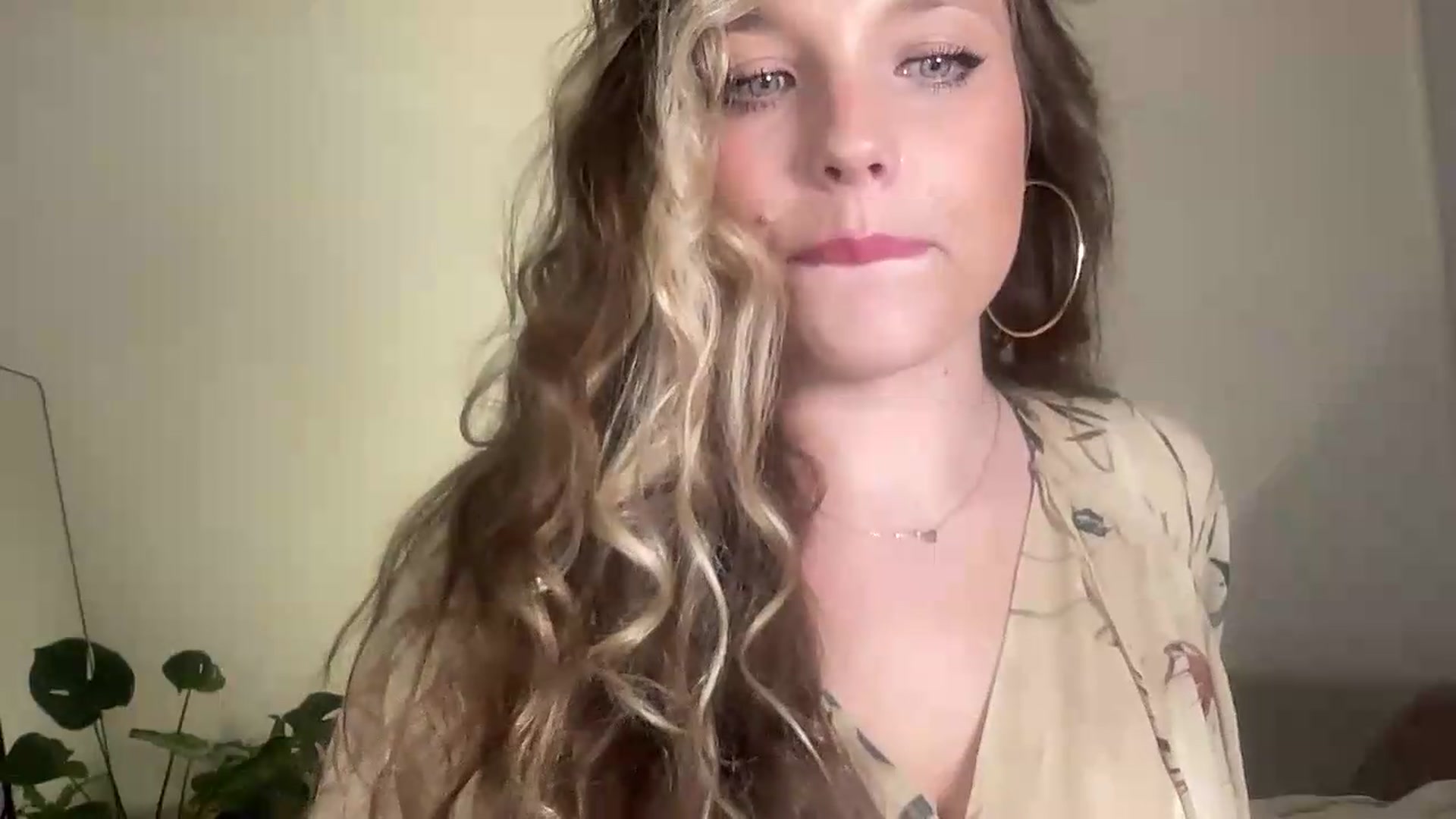 SabrinaGolden video thumbnail