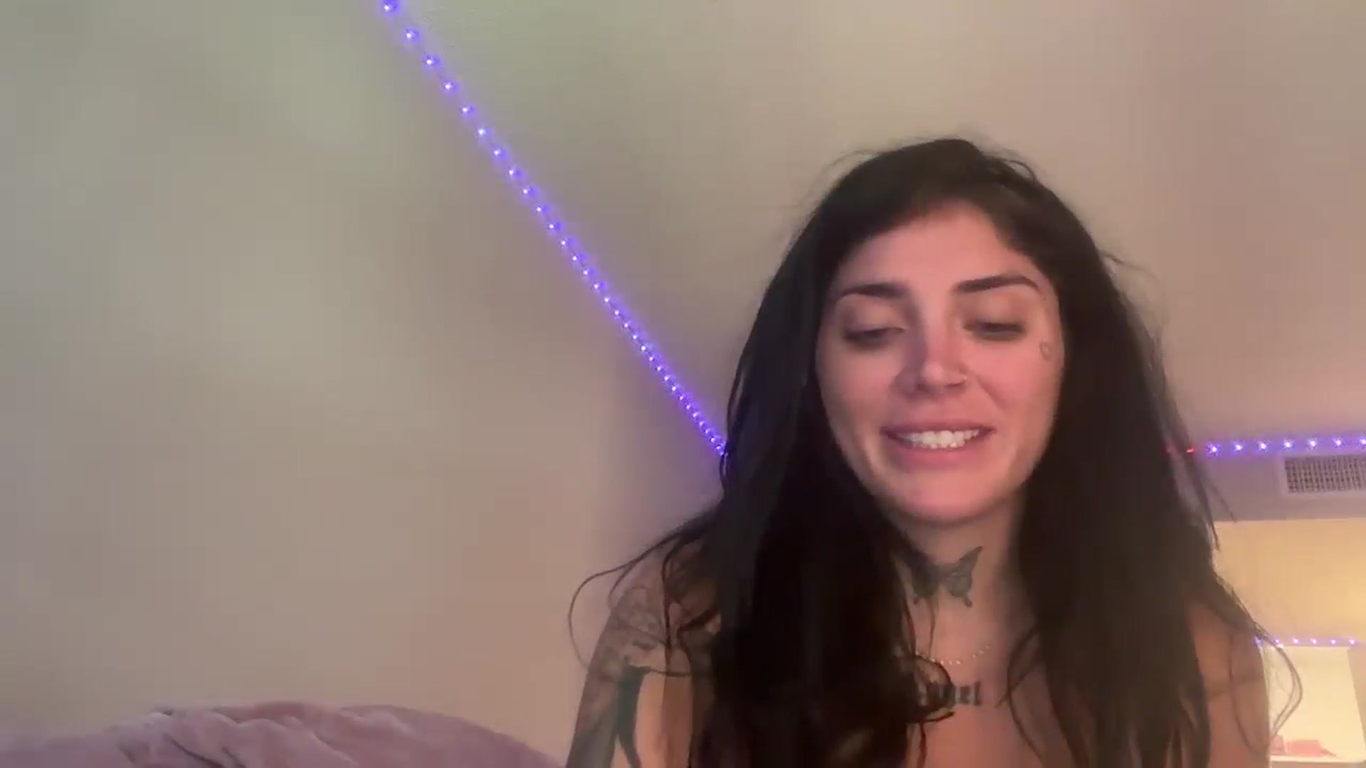 lolalovezzxo video thumbnail