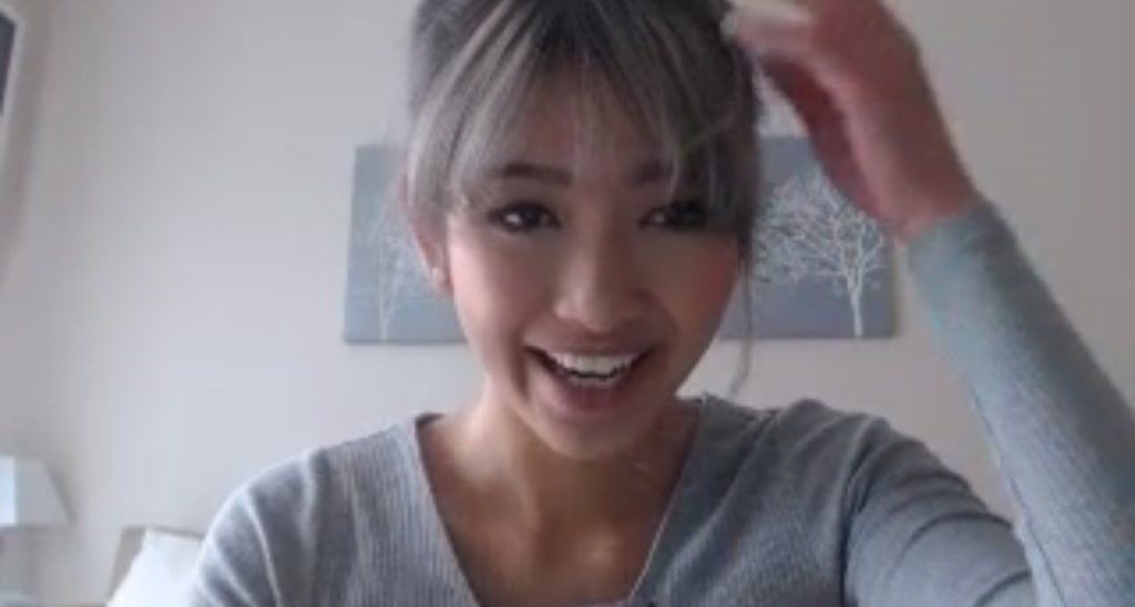 MissReinaT video thumbnail