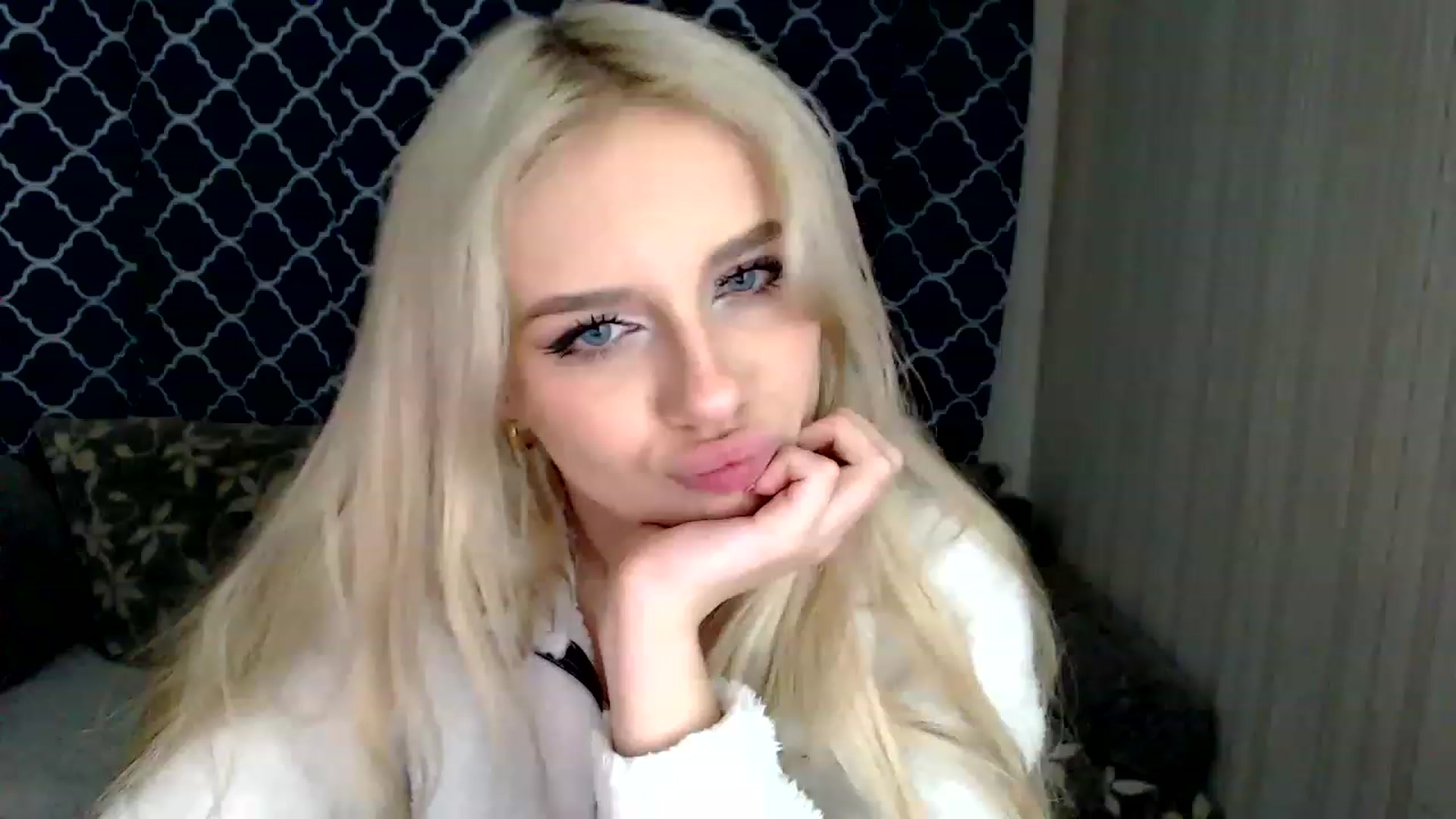 Ririma_xo video thumbnail