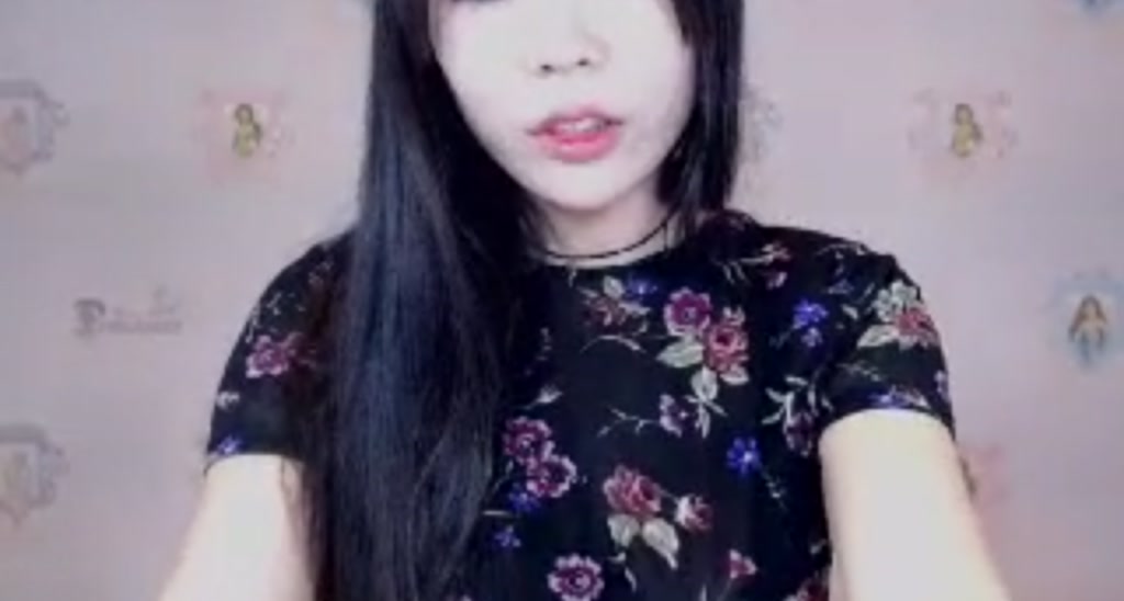 LeenaQ video thumbnail