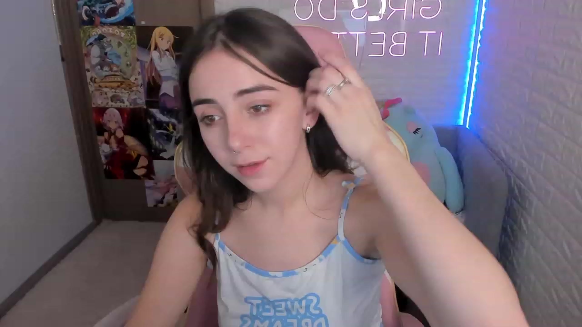 ElsaYoung video thumbnail