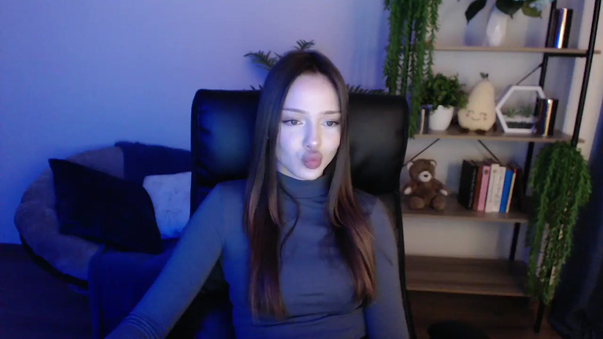 KateManelli video thumbnail
