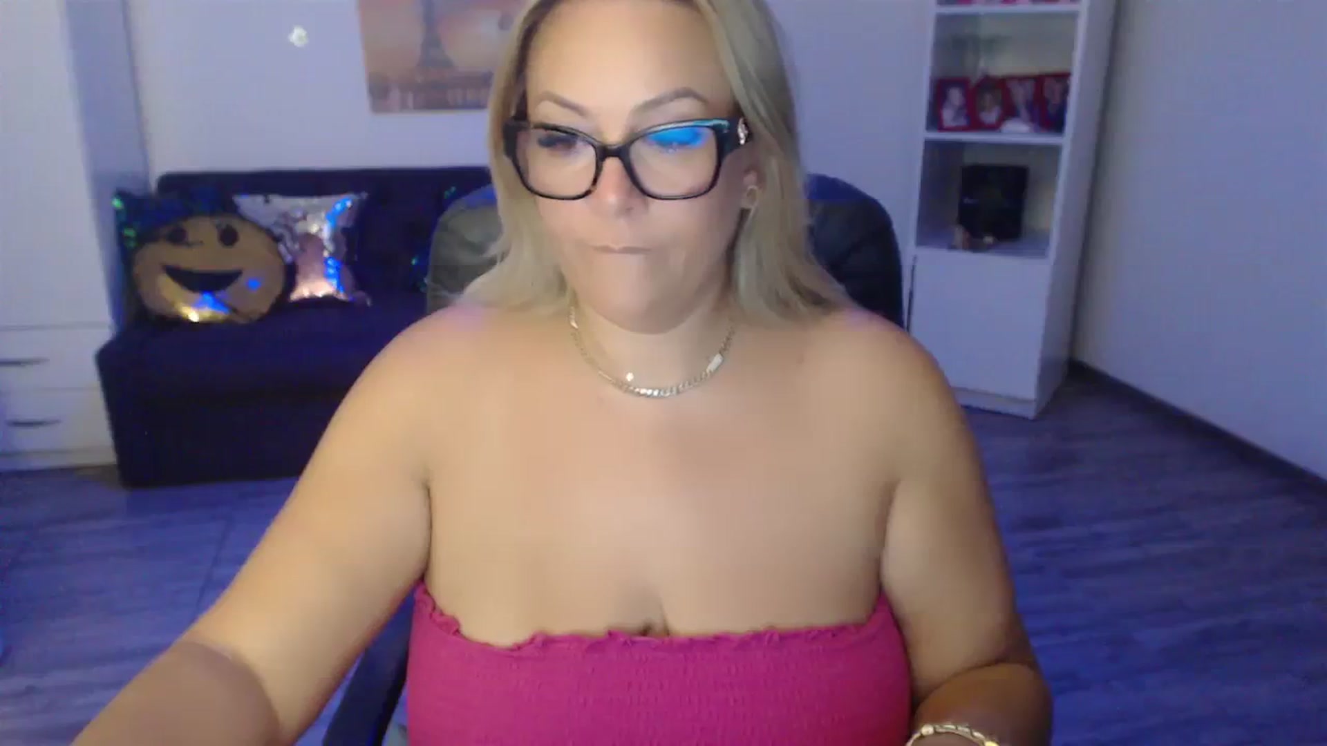 A_baby_Boo video thumbnail