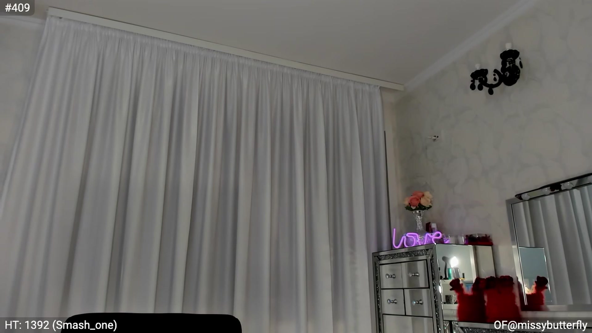 MissButterfly video thumbnail