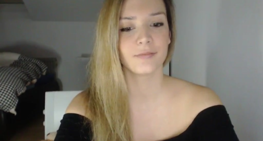 Alessndra video thumbnail