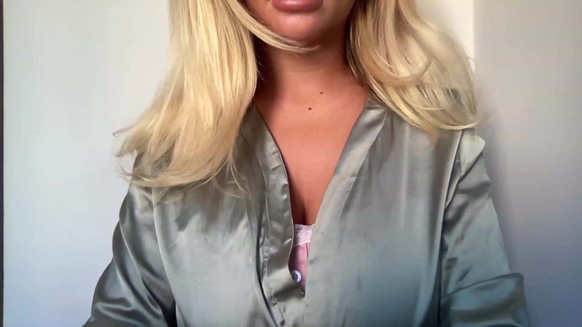 GirlnextdoorM video thumbnail