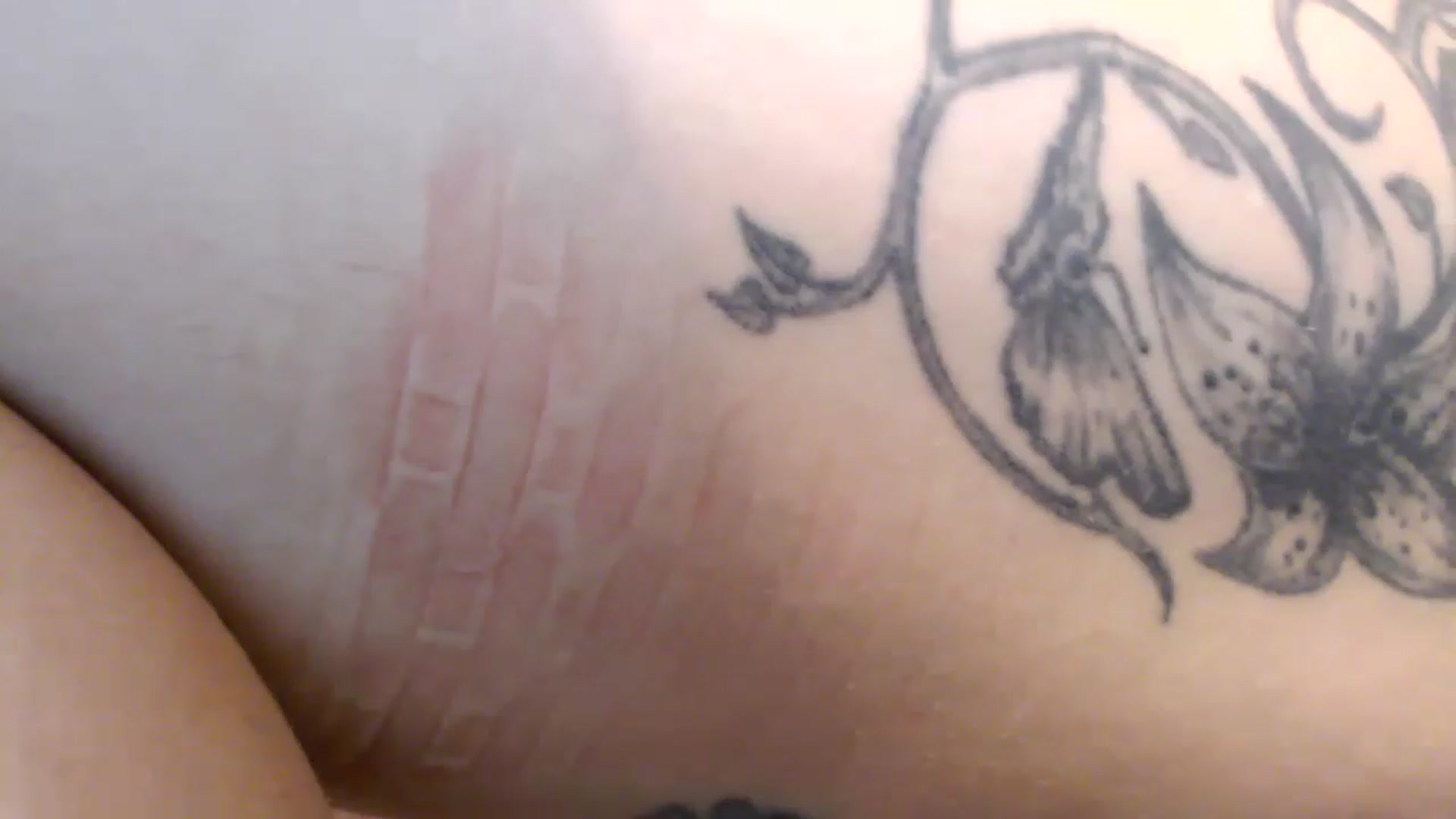 MissDivinna video thumbnail