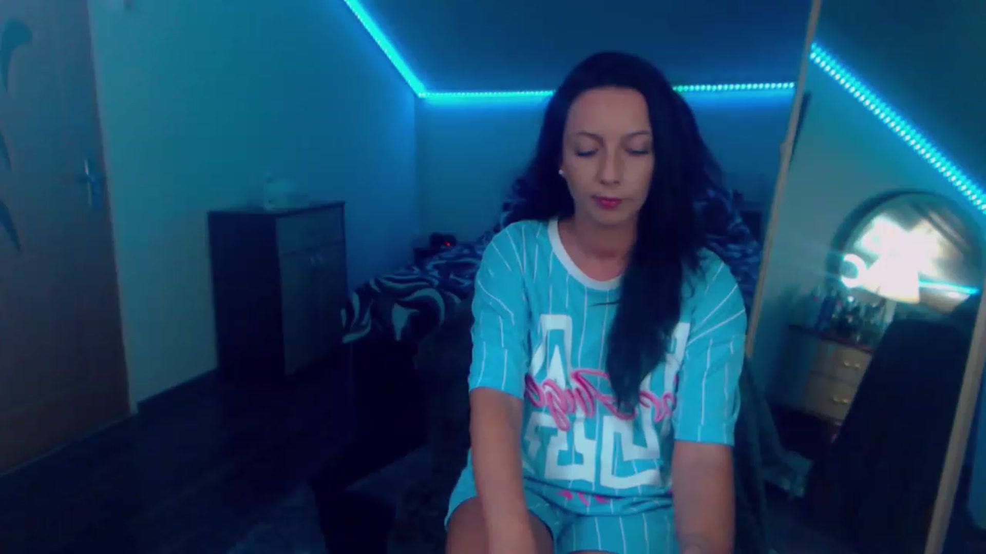 SlimCurly video thumbnail