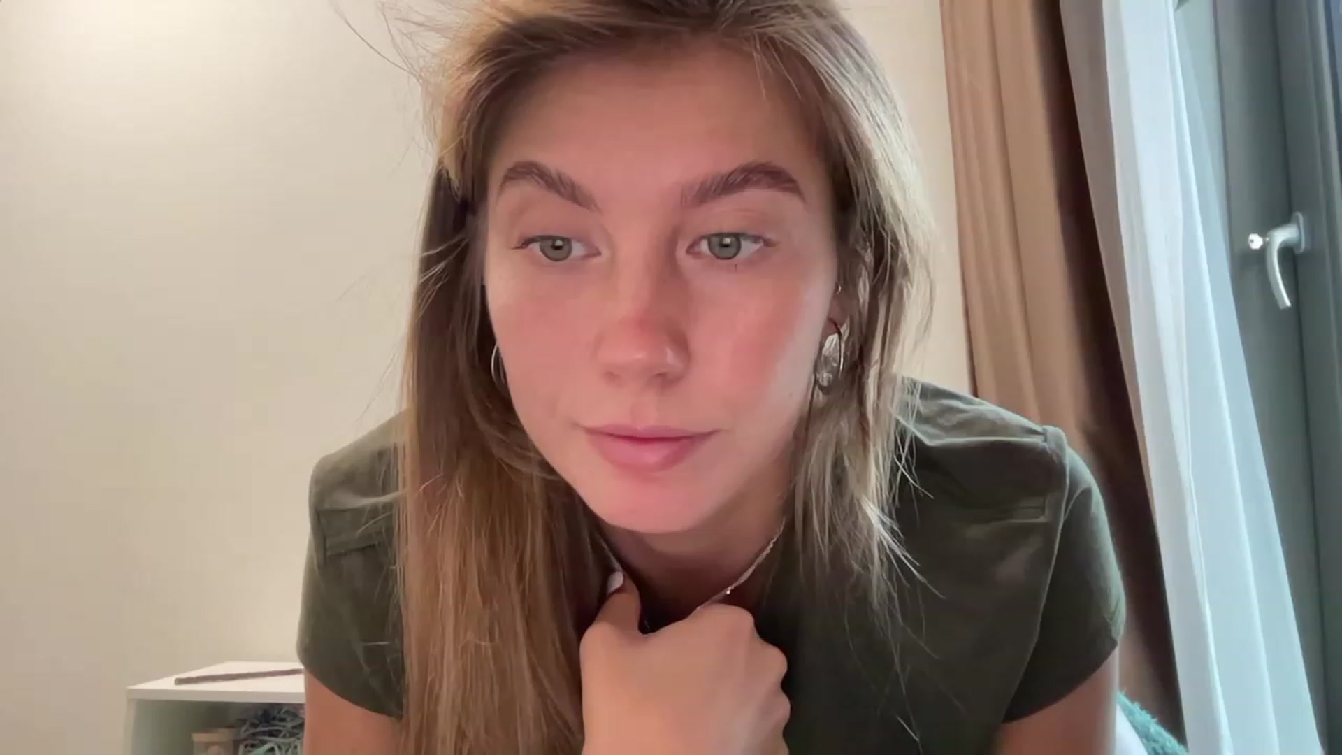 BaliSurfGirl video thumbnail