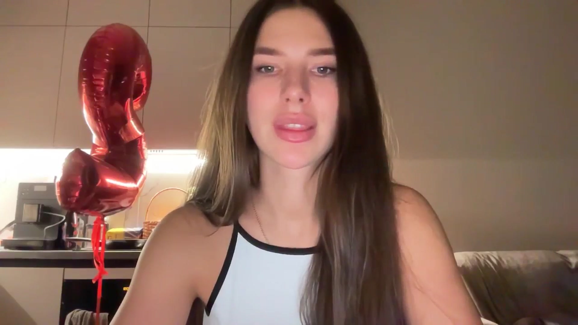 kissfreeze video thumbnail