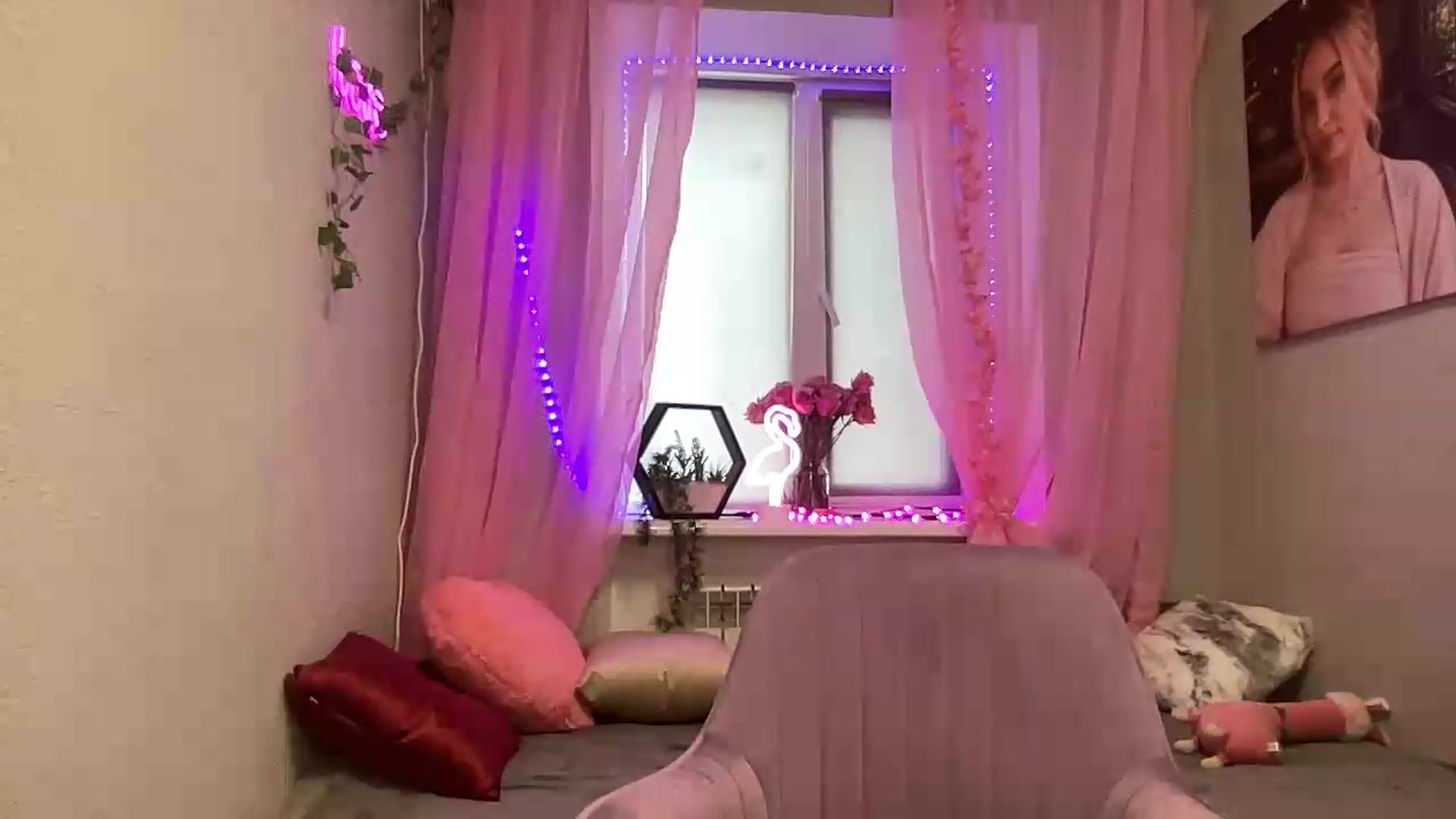 Mira_Satin video thumbnail