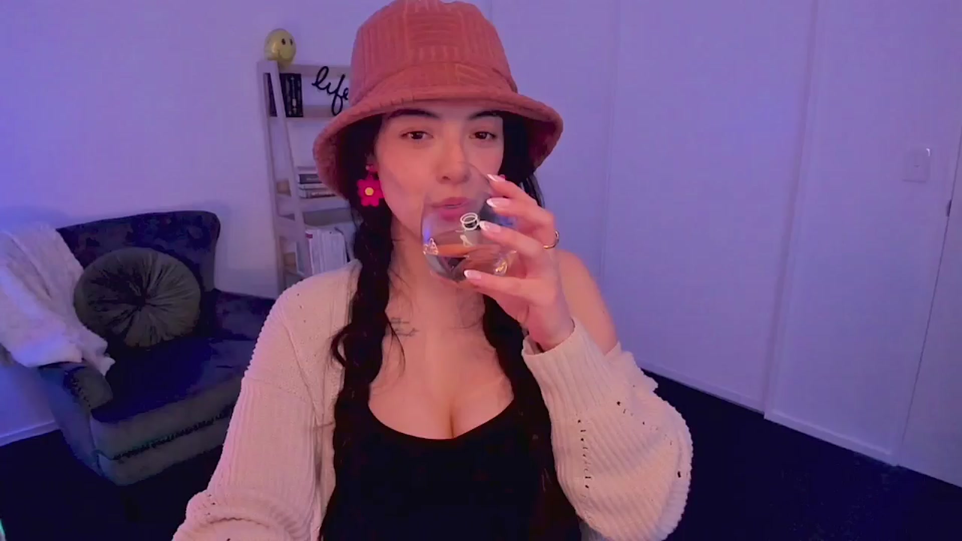 NinaSage video thumbnail