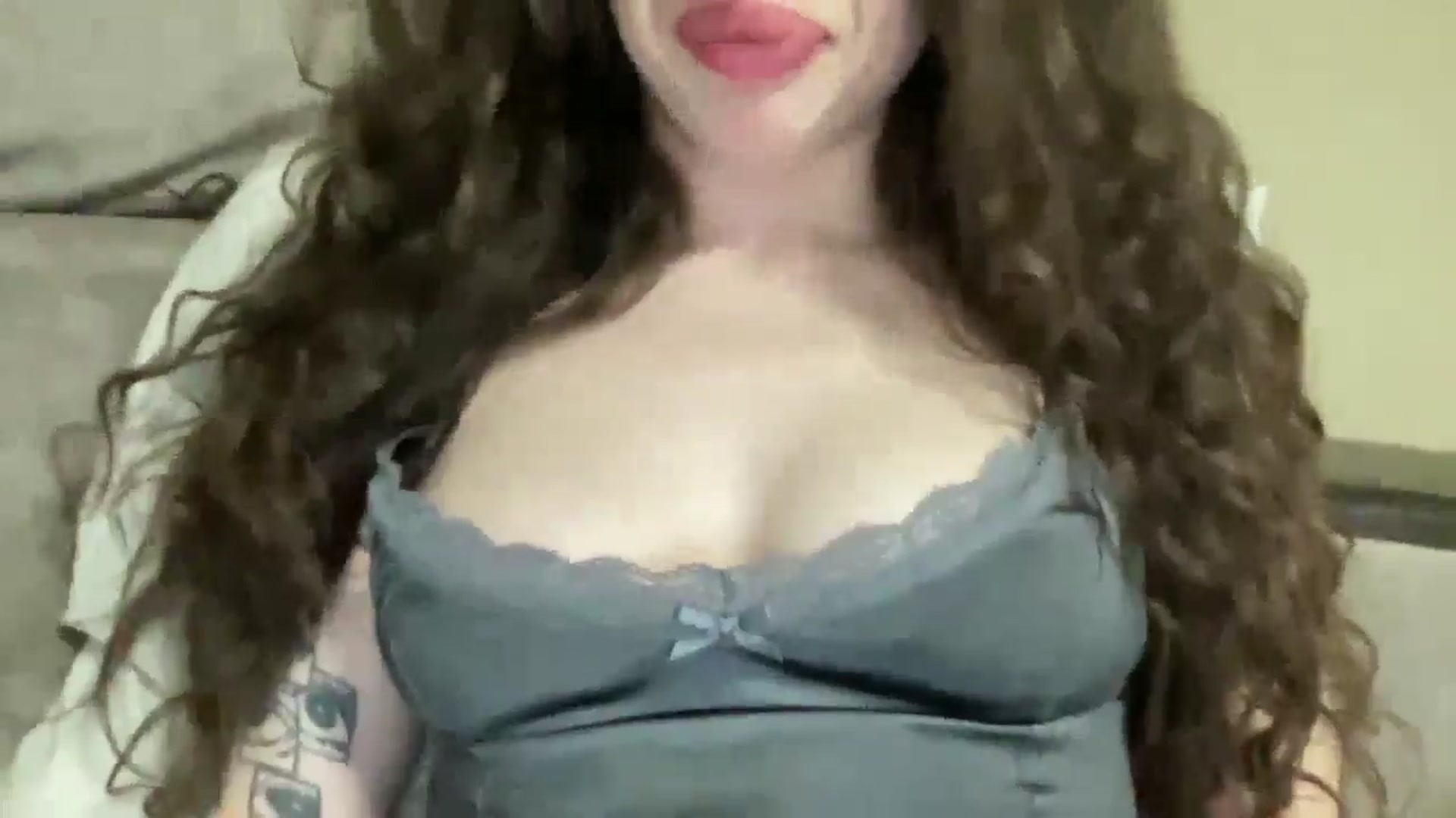 CurlyDream video thumbnail