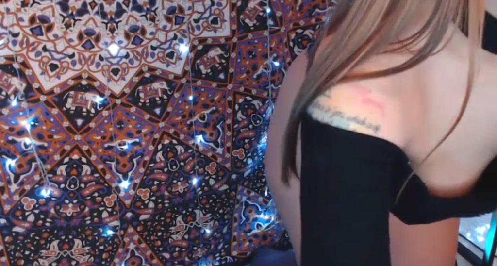 DaniSpice video thumbnail