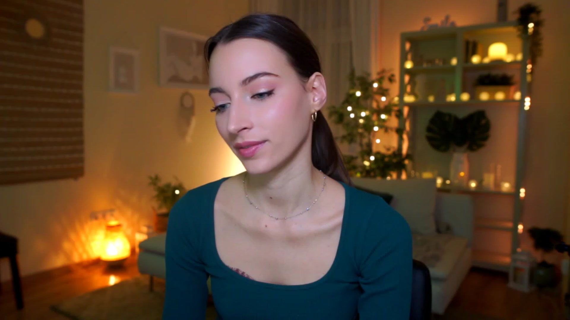Emily_grey69 video thumbnail