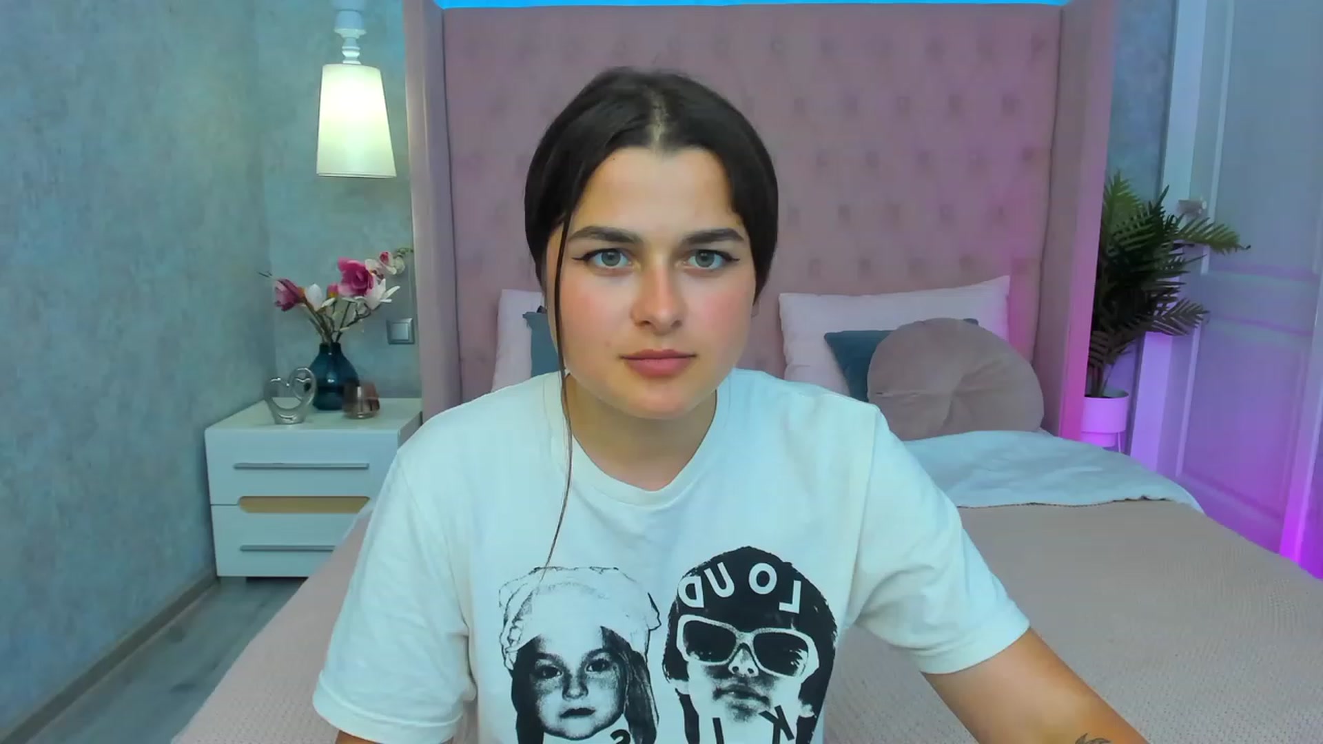 CrystalXX video thumbnail