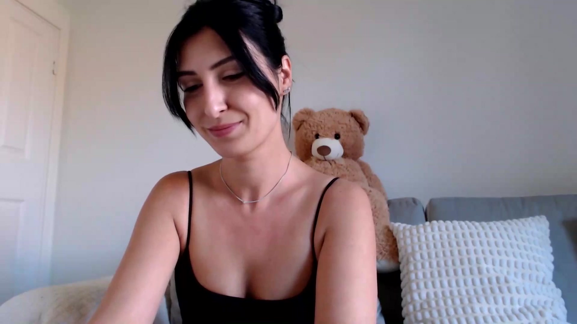 MissLeanne video thumbnail