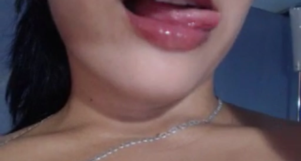 Julie_Moon video thumbnail