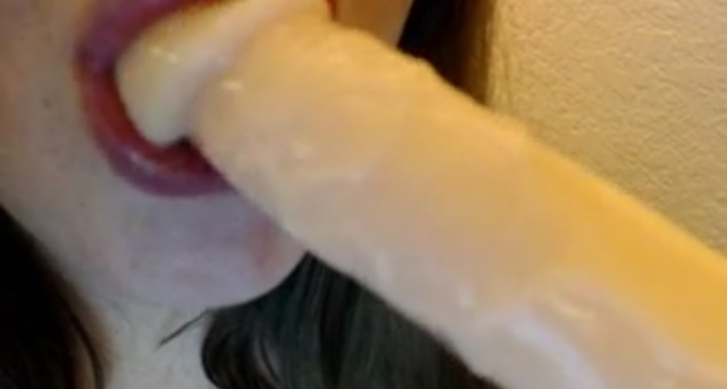 The_Busty_Pie video thumbnail