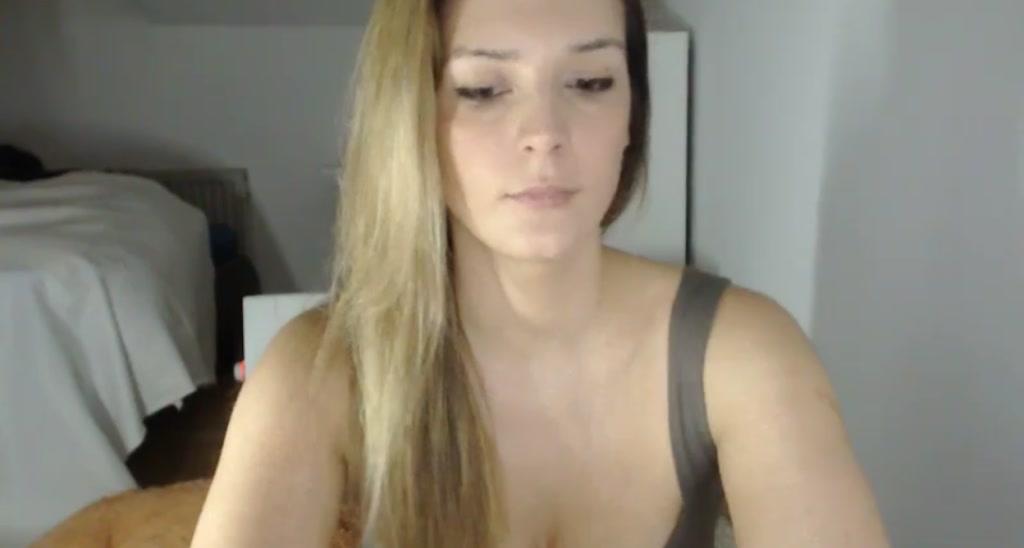 Alessndra video thumbnail