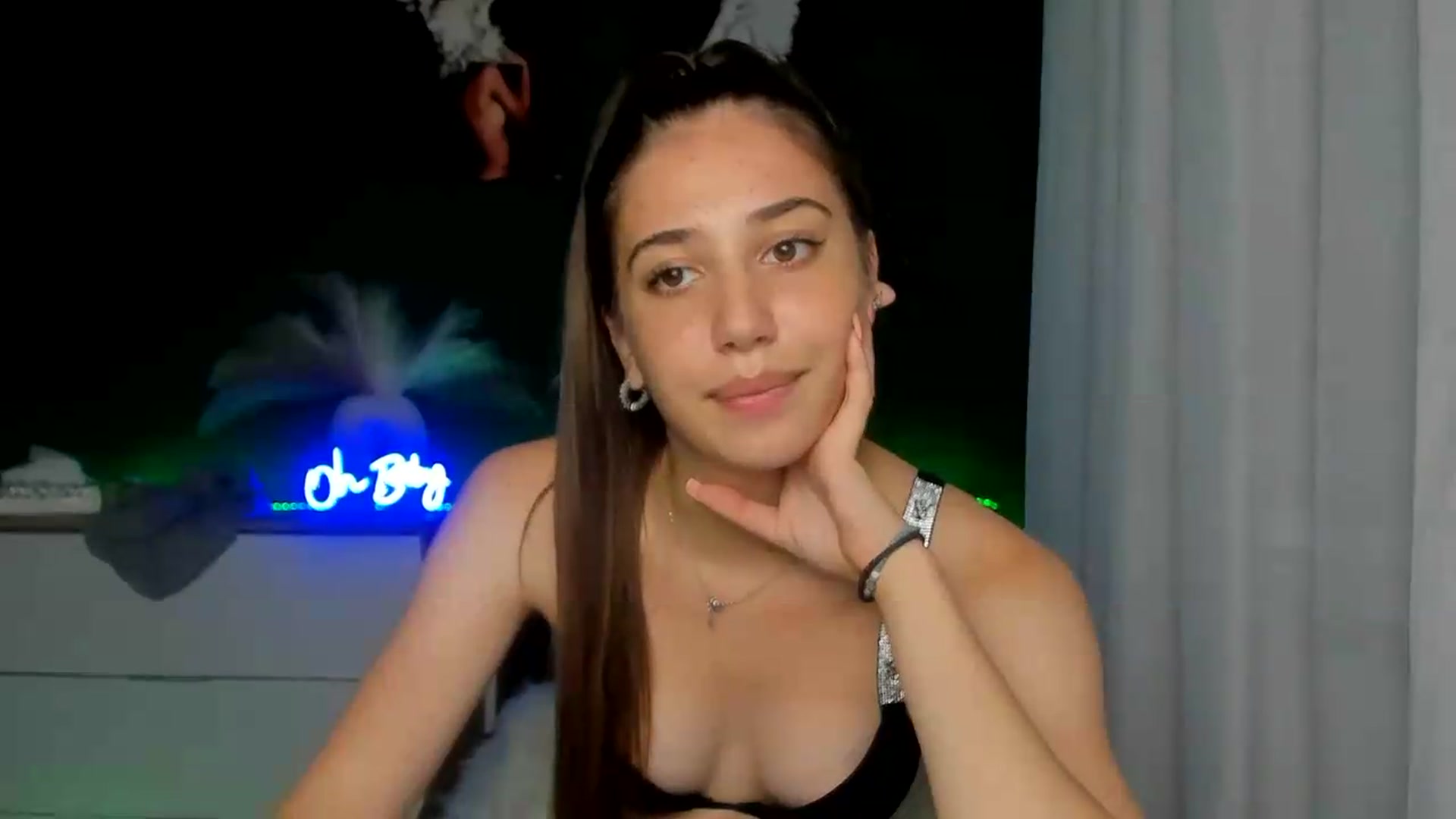 AlexaPirs video thumbnail