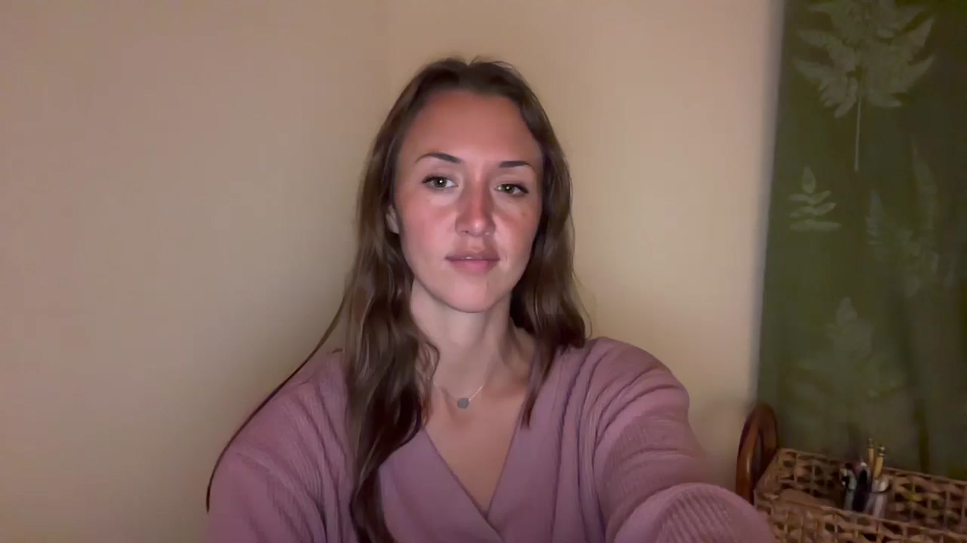 SarahBttrfly video thumbnail