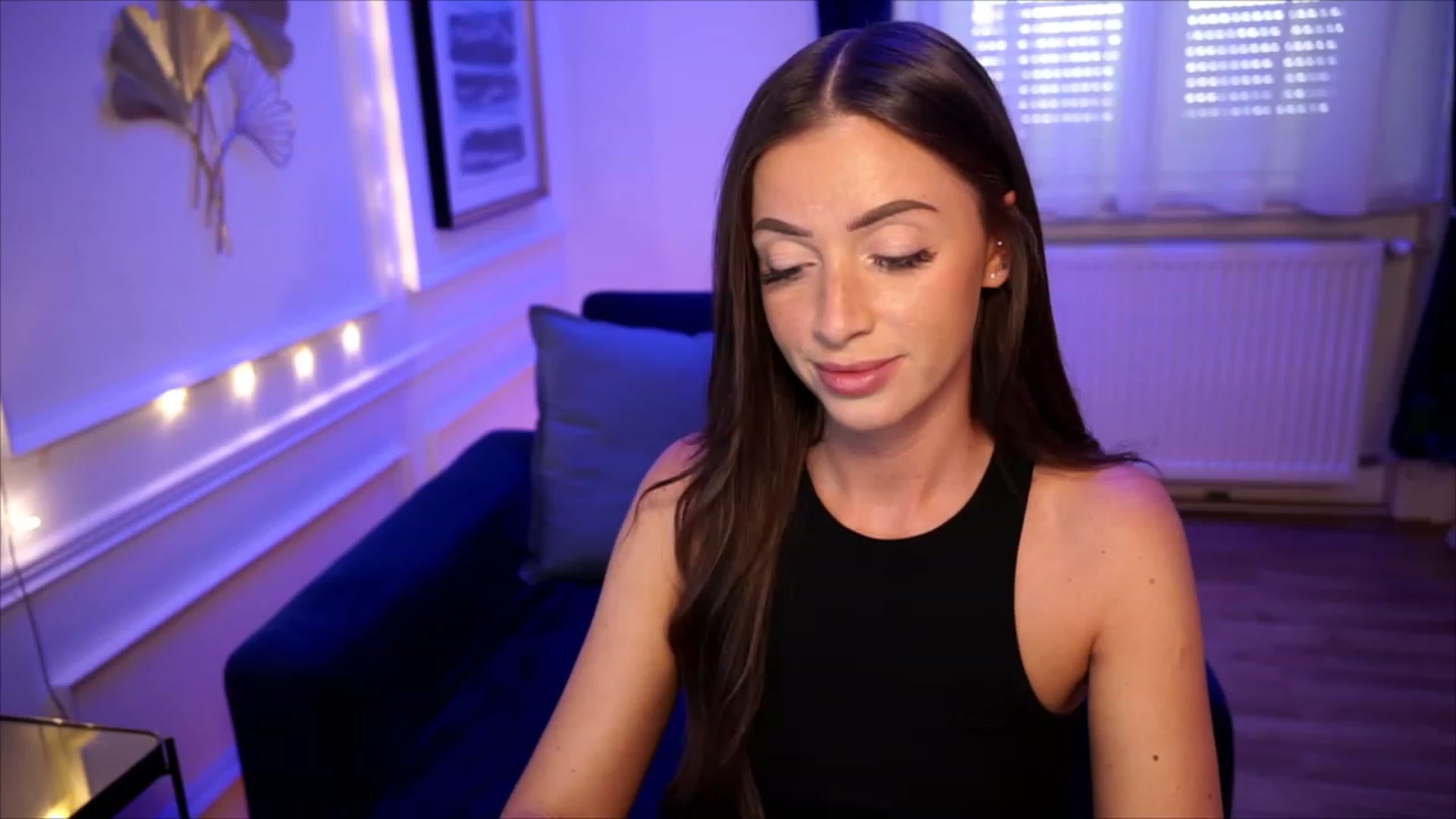 emma_ruby video thumbnail