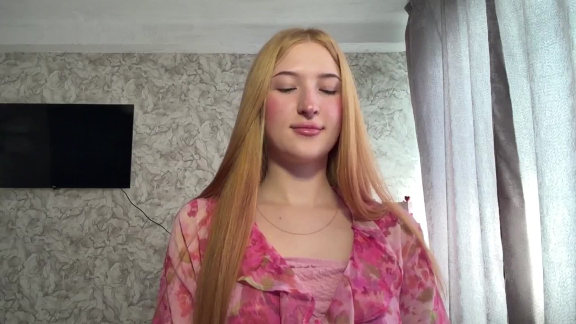 Ilona_Here video thumbnail