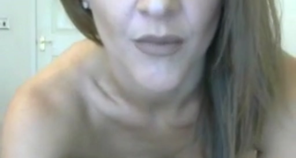Selinaa_333x video thumbnail