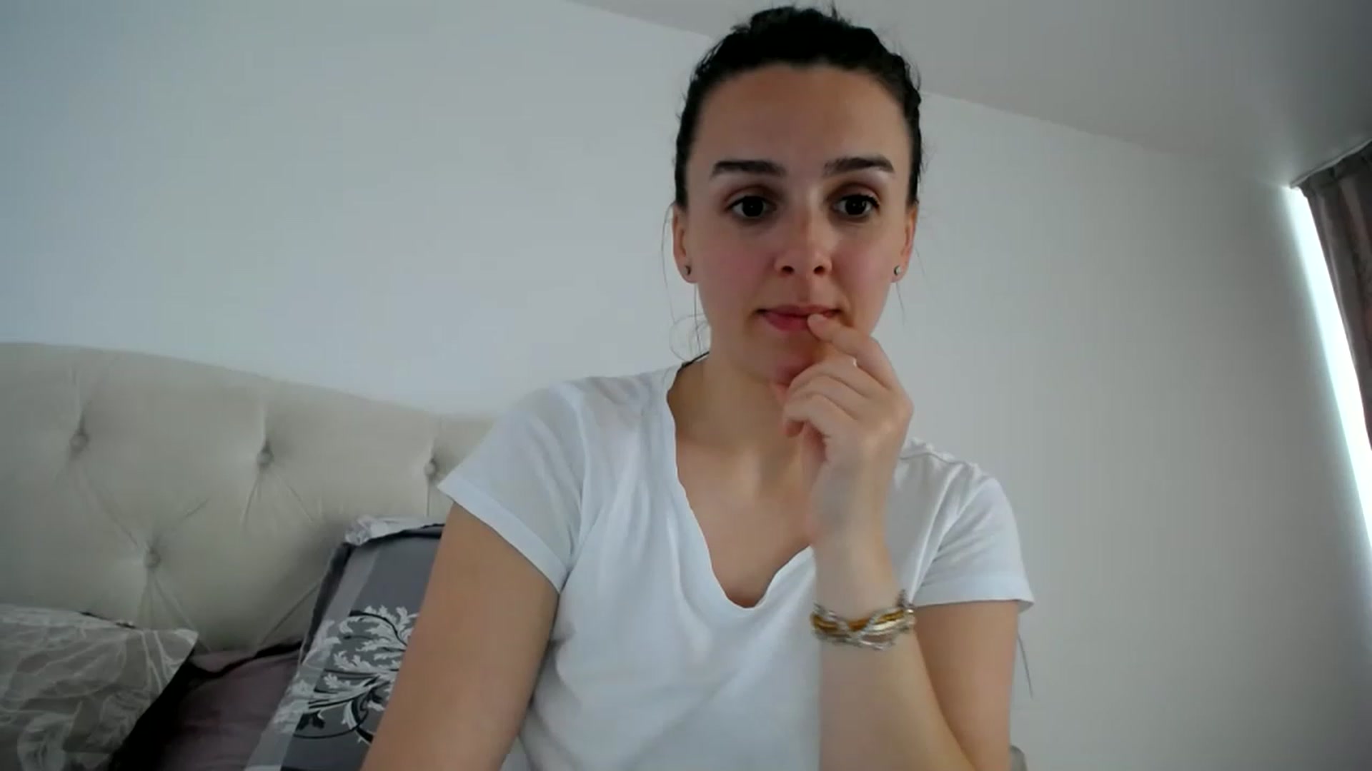 L_A_U video thumbnail