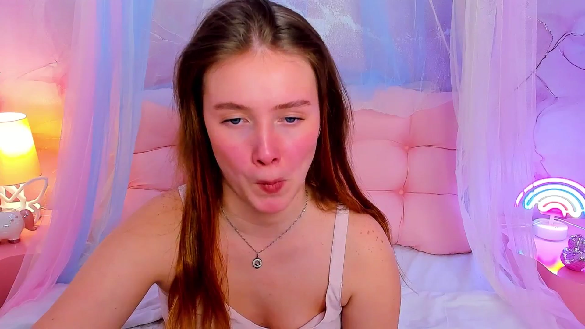 Beatrizz video thumbnail