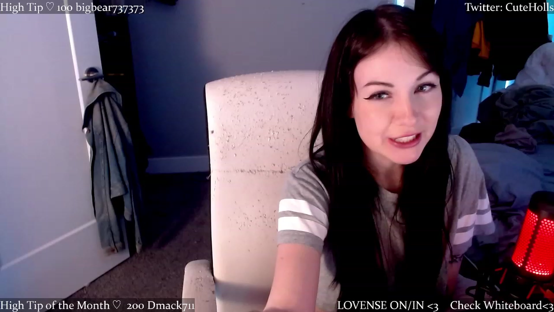 cuteholly video thumbnail