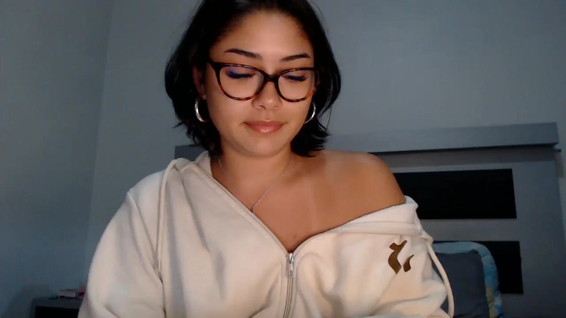 YourGoddessLu video thumbnail