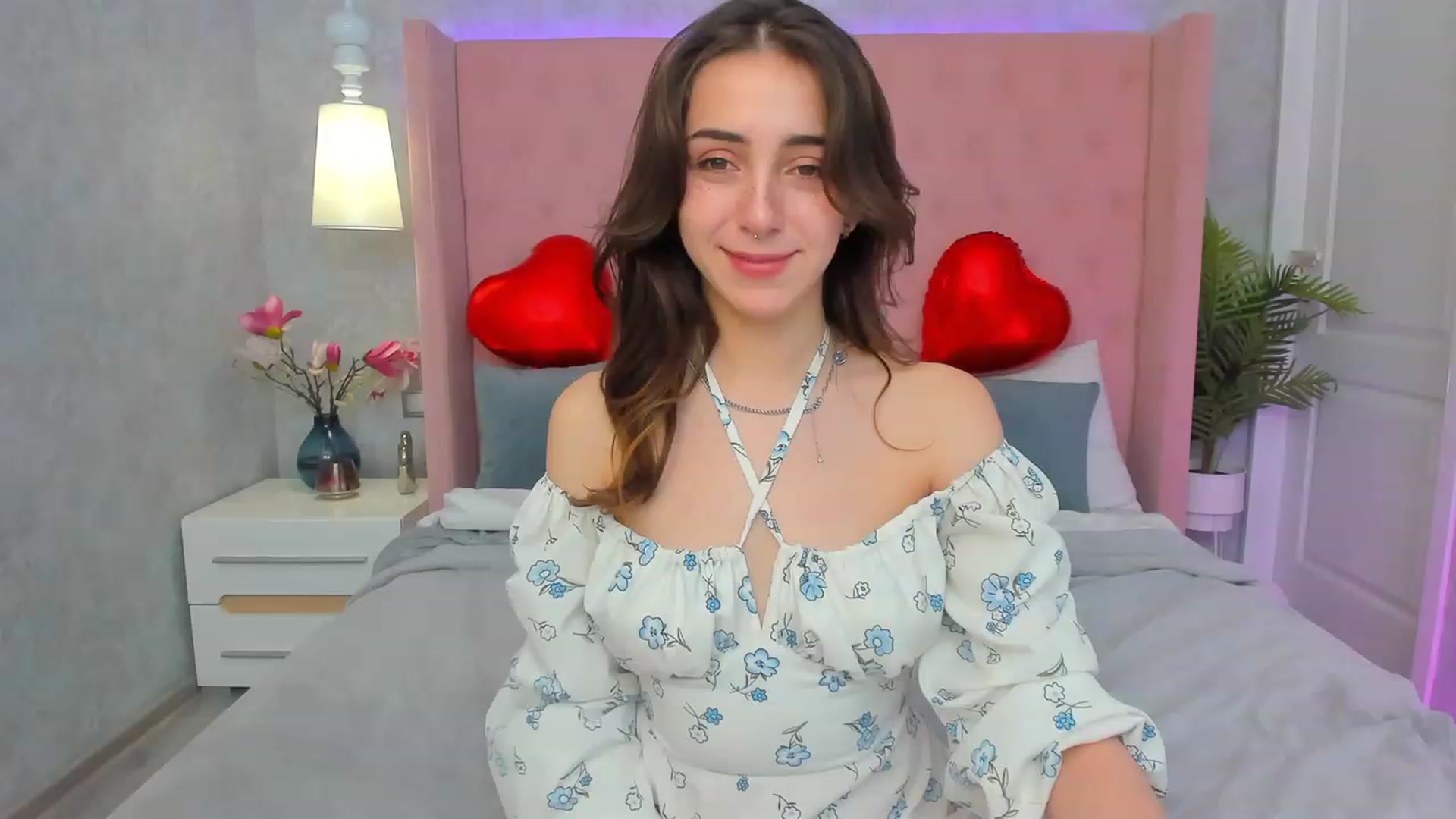 ElsaYoung video thumbnail