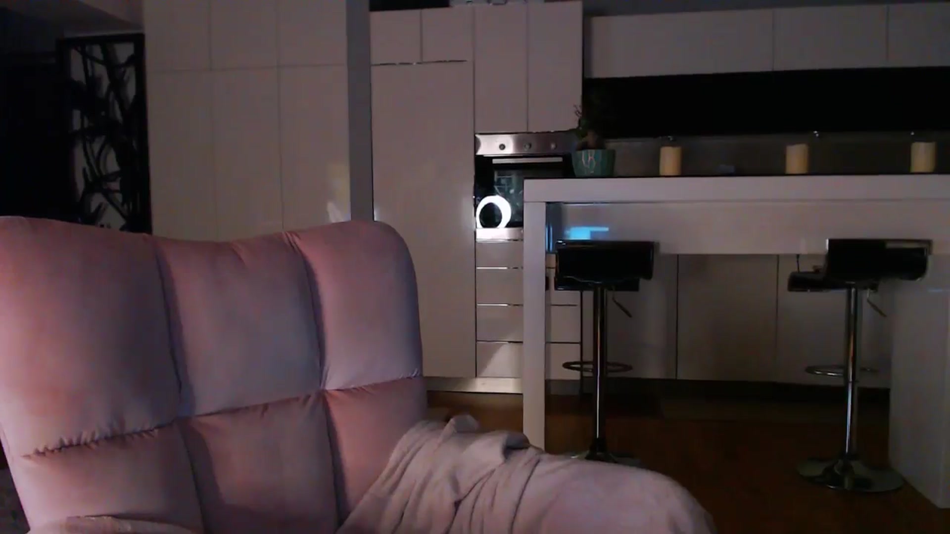 D_y_y video thumbnail